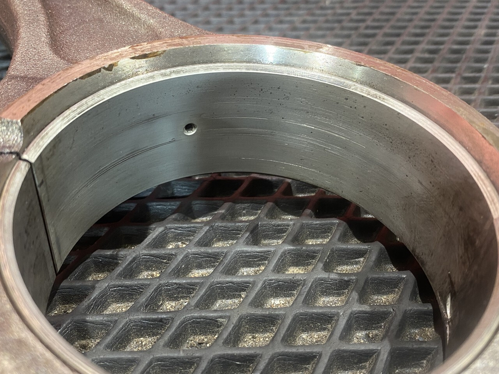 Поршень с шатуном