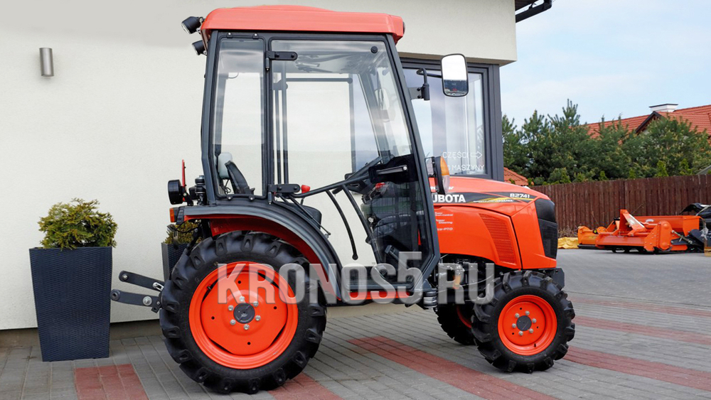 Трактор Kubota | Кубота B2741SС 9+3 (Kubota India) STD agri 7.00-12 / 8.3-20 (с ПСМ)