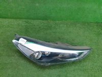 Битая Фара правая Hyundai Tucson 3 (2015-2018) LED