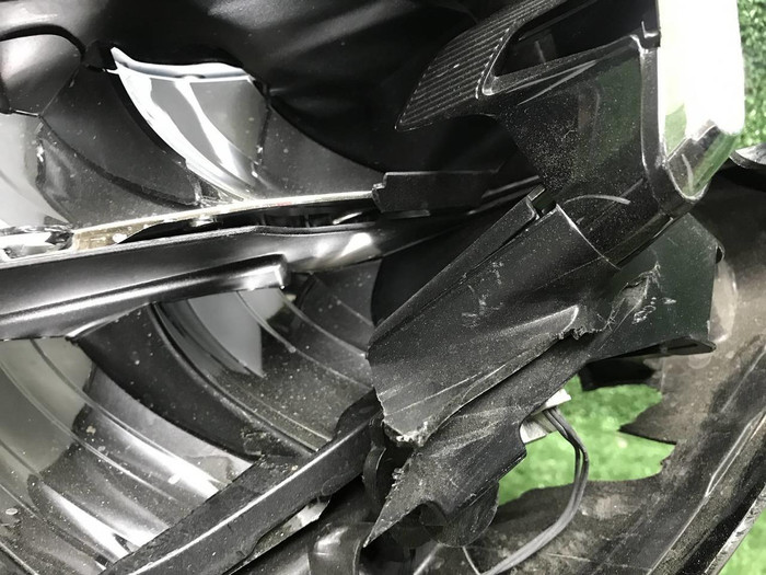 Битая Фара правая Mercedes E W213 (2020-2023) LED