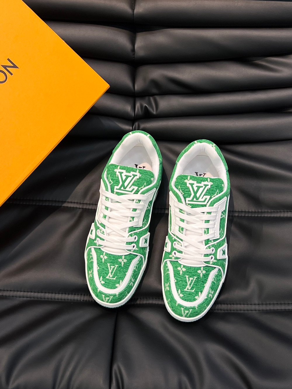 Louis Vuitton Trainer Sneaker