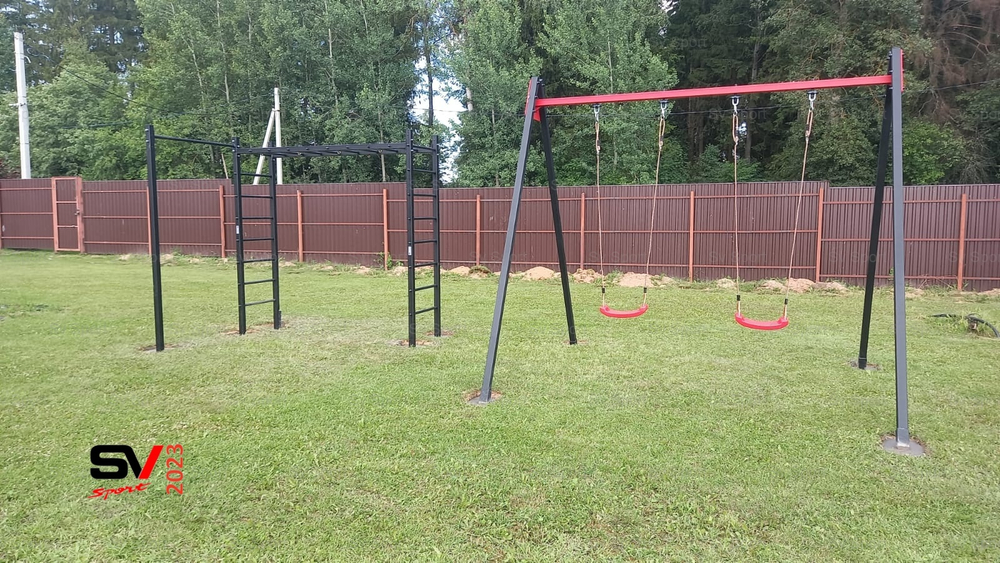 Монтаж уличных качелей Sv Sport