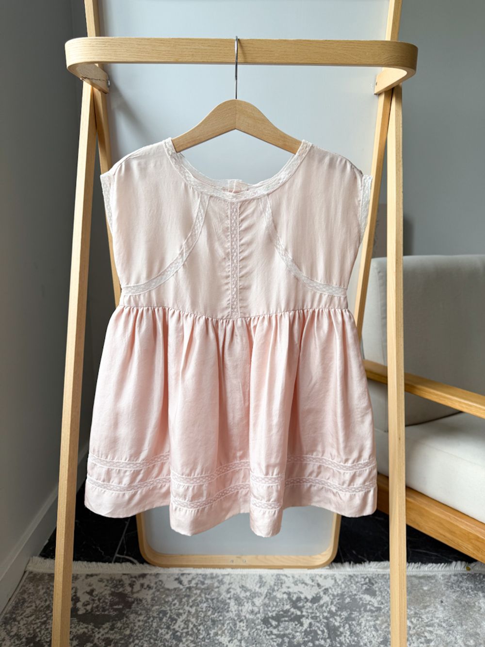 Шелковое платье Bonpoint, 104