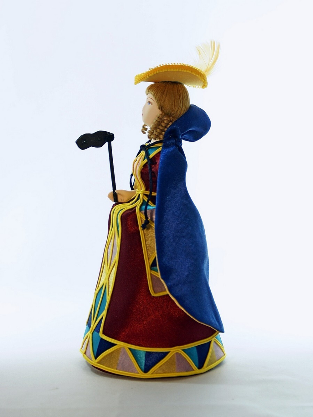 Кукла коллекционная Потешного промысла Дама в маскарадном костюме Коломбина. 0002