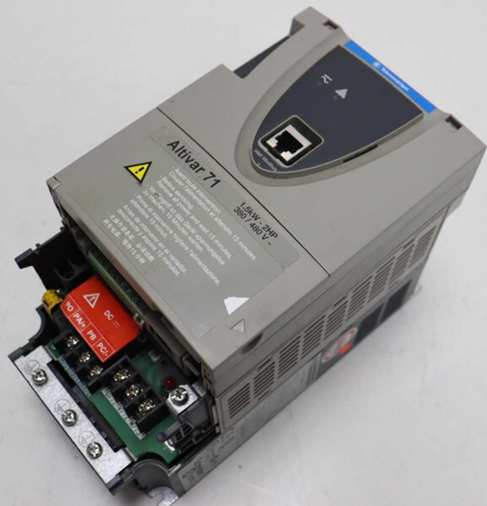 Schneider Electric ATV71HU15N4