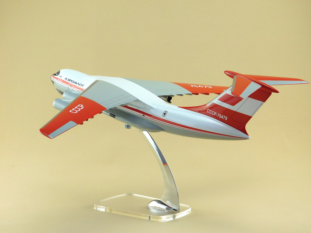 Модель самолета Ил-76ТД (М1:100, Аэрофлот полярный)