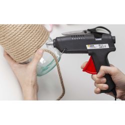 Термопистолет клеевой СИЛА SGG60-01 60Bт под стержень 11мм в комплекте 11мм х 7cм 2 шт