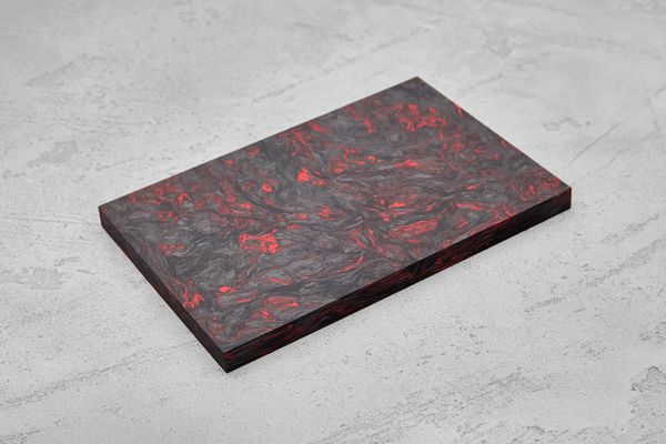 Карбон хаотичный, плашка 130x85x8мм, красный