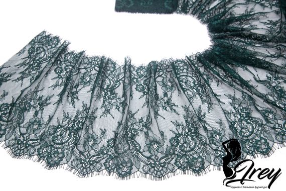 01-53 Кружево шантильи 23 см, сосна 1994