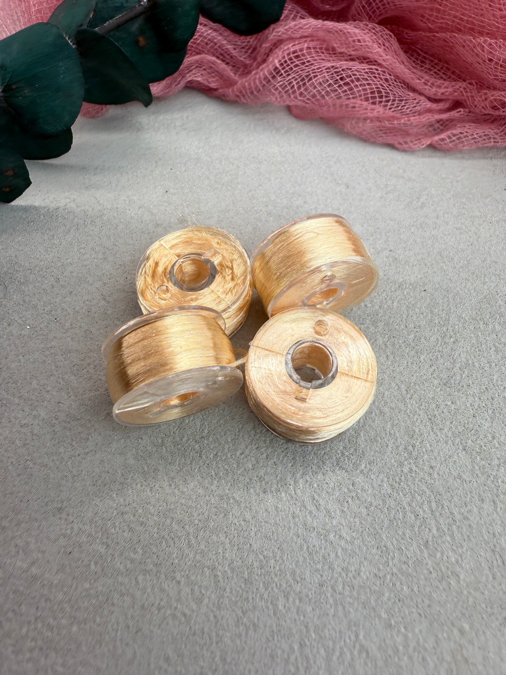 Нитки для оплетки проволоки, полиэстер, №31 Кремовый