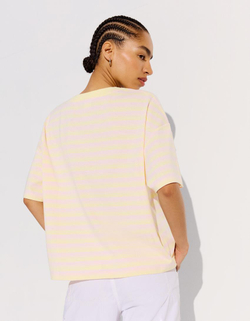 BERSHKA Футболка свободного кроя в полоску, желтый