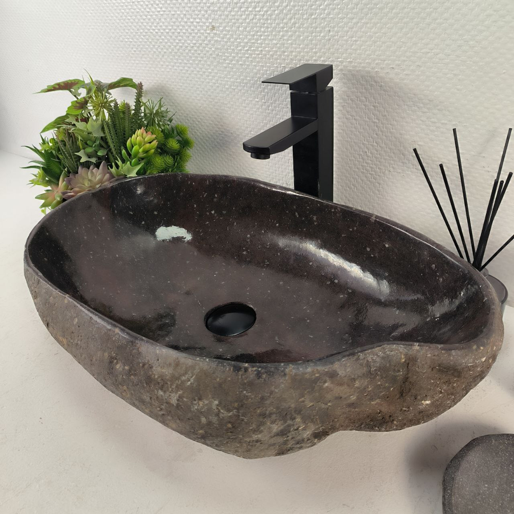 Раковина из речного камня RS-65112 60*38*15 0862
