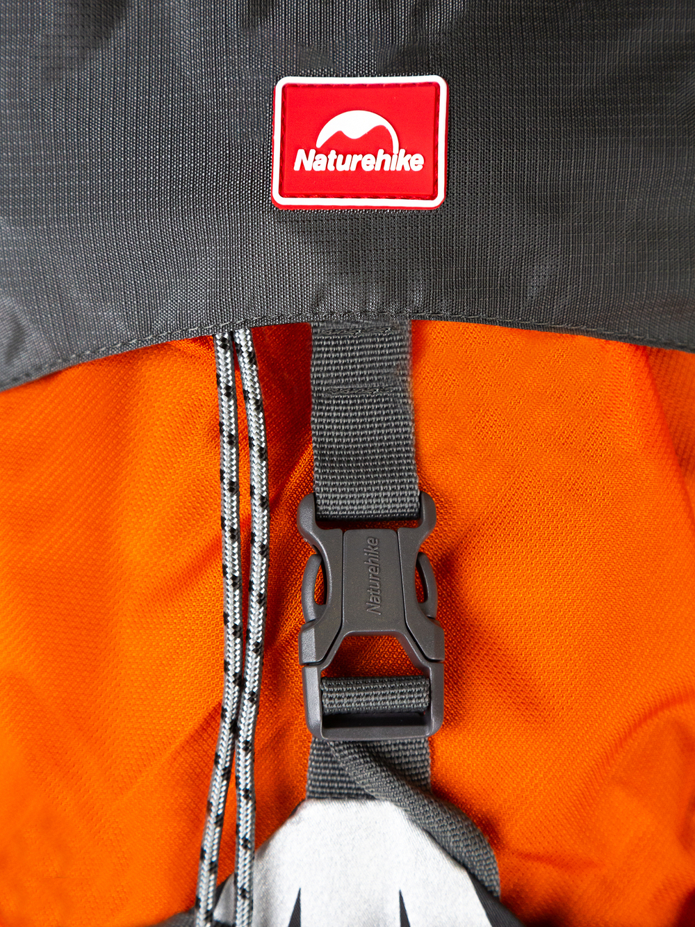 Рюкзак туристический Naturehike, 70л, оранжевый (NH70B070-B)