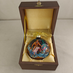 Шар новогодний с ручной росписью Палех "Охота" в футляре