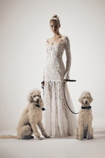 Платье макси корсетное из кружева с открытой спиной