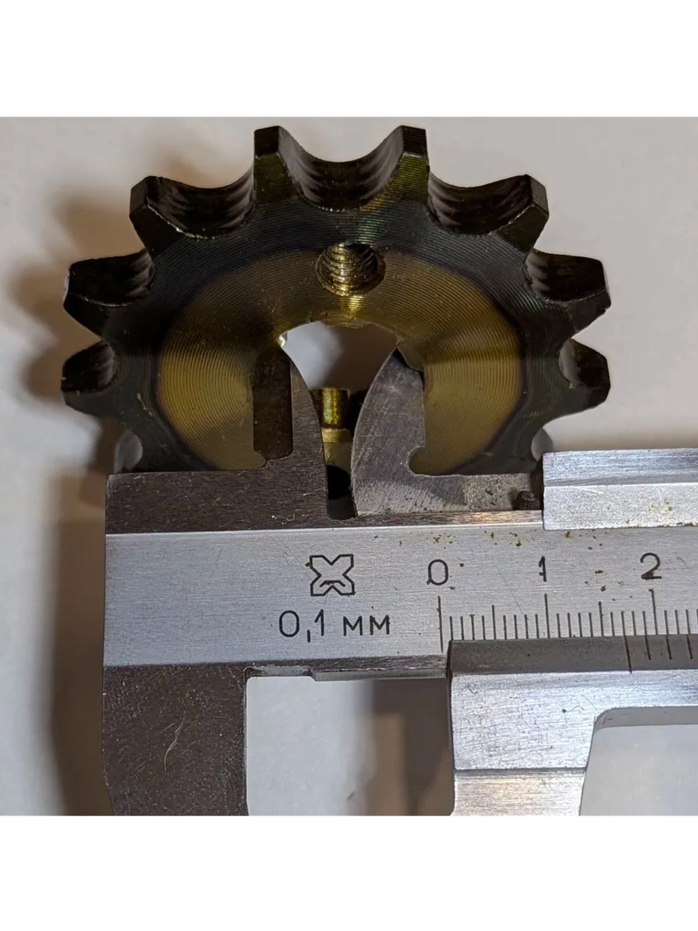 + - Звезда ведущая (428-13) 17мм для мопедов