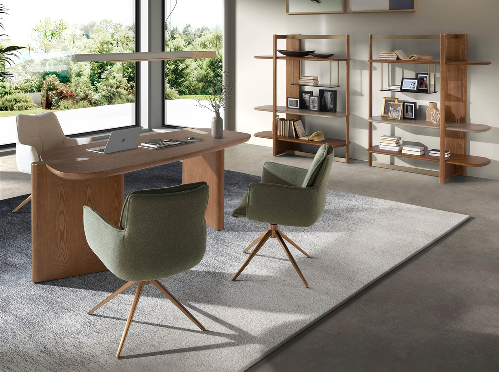 Письменный стол 3301 из светлого орехового шпона