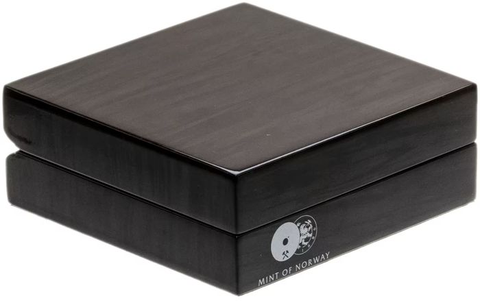 1 доллар 2015 Фиджи «Китайский гороскоп - Год козы» в футляре 1 доллар 2015 Фиджи «Китайский гороскоп - Год козы» в футляре