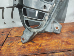 Накладка ПТФ левая Kia Sorento 3 Prime (UM) 17-20 Б/У Оригинал 86525C5520