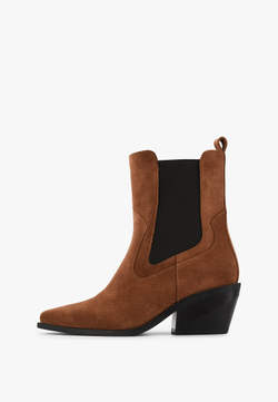 Казаки // Grace // Coffee // Suede