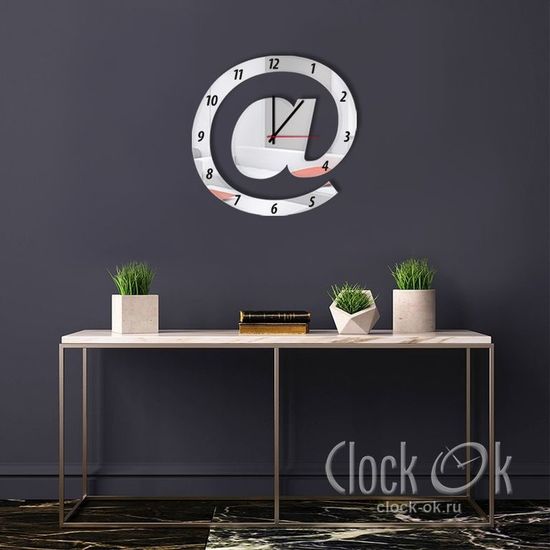 Настенные часы Собачка