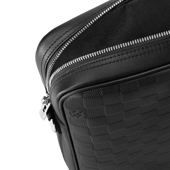 Портфель Louis Vuitton Voyage PM кожа Damier Infini