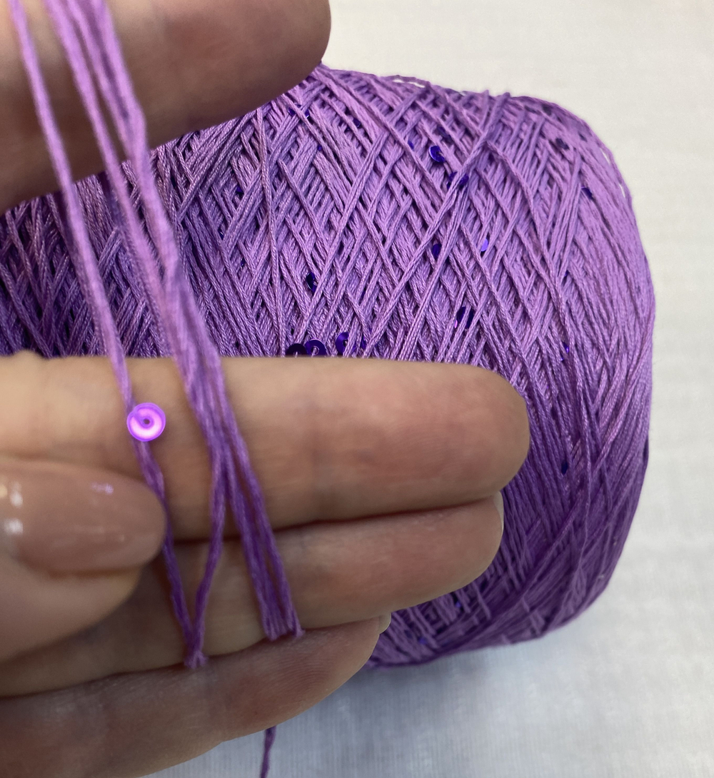 Пряжа на бобине (Италия)95% хлопок с пайетками 5% п/л 100г-450м 335г