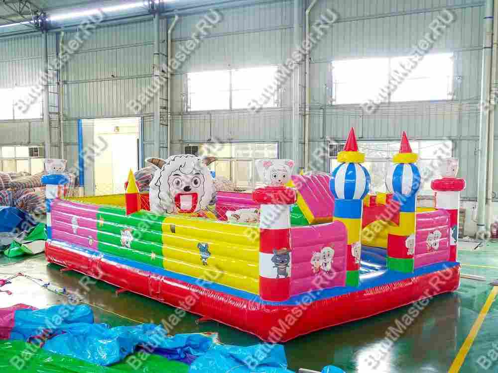 Надувной батут "Домик барашка", 8*5*3 м