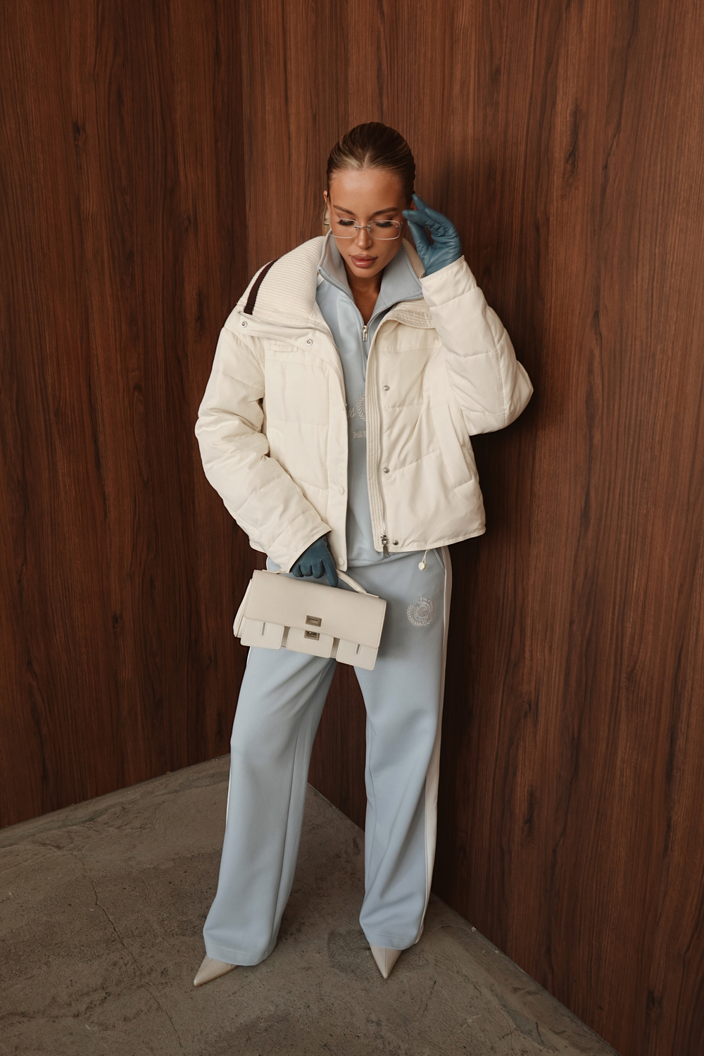 Куртка демисезонная с воротником из трикотажа