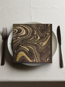 Салфетки бумажные праздничные трёхслойные для сервировки и декупажа Кубики 3D красные