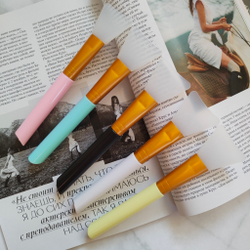 Кисть силиконовая для нанесения масок