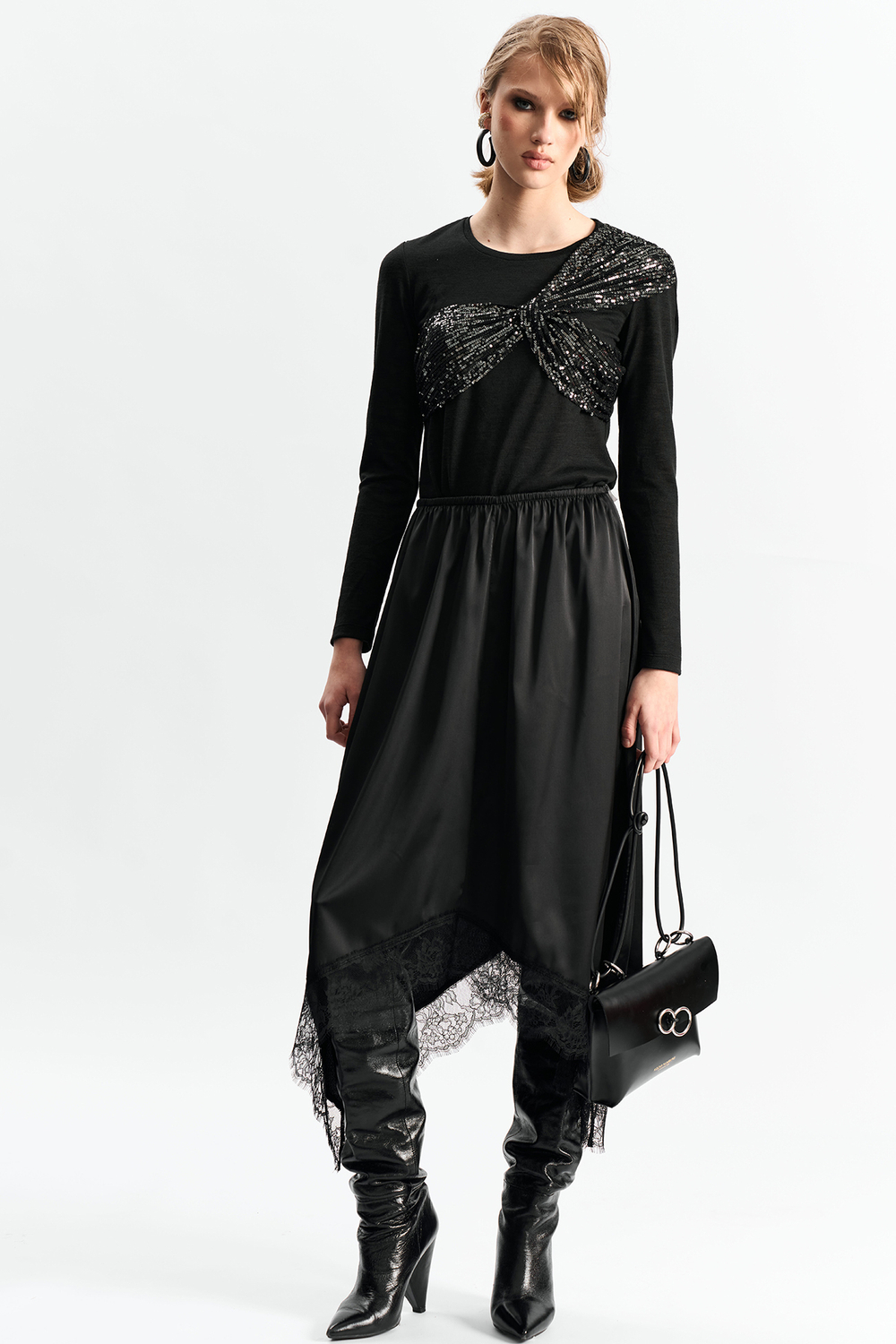 Юбка фигурная с кружевом 1268 черный