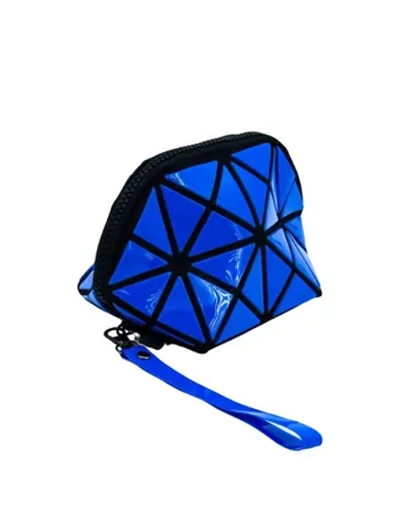 COSMETIC BAG - РОМБОВИДНАЯ КОСМЕТИЧКА ПЕНАЛ СИНЯЯ COSMETIC BAG BLUE, 1 ШТ.