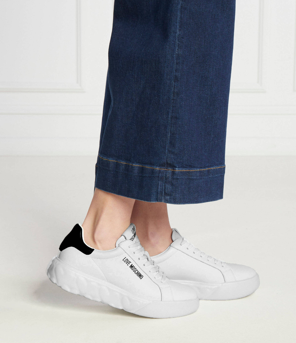 Кожаные кроссовки Love Moschino - белый(JA15034G1IIA1)