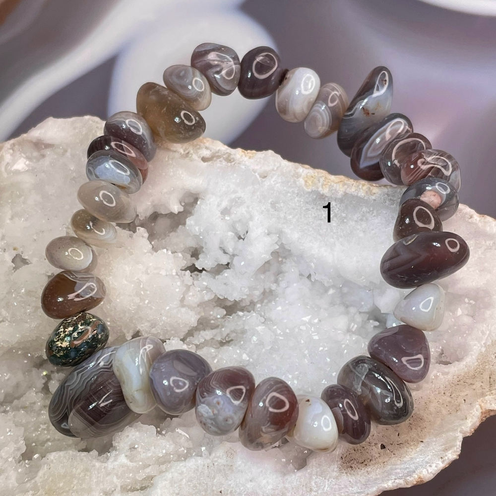 51761  Агат Ботсвана Браслет галтовка 6*10мм