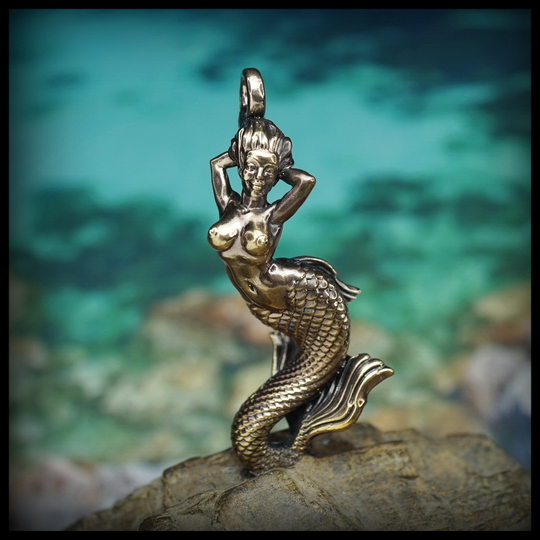 Брелок для ключей "Русалка топлес" , латунь