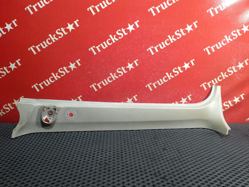 Накладка стойки левой 2018 год.