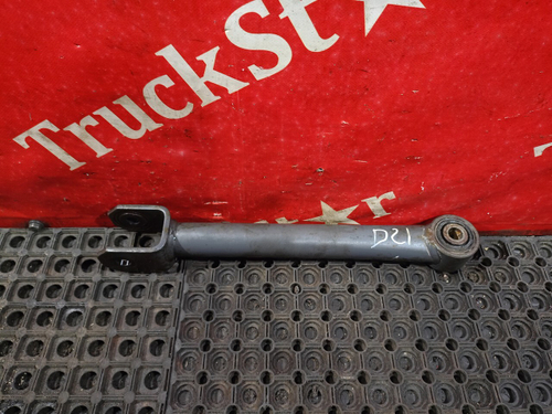 Стойка заднего стабилизатора