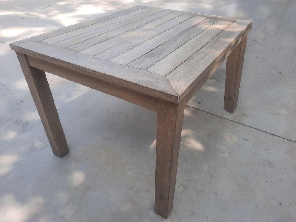 Стол деревянный обеденный Kia