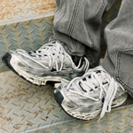 Кроссовки Nike Initiator Y2K