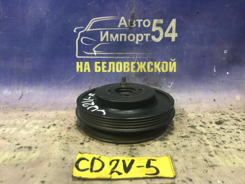 Шкив коленвала MITSUBISHI LIBERO 2001