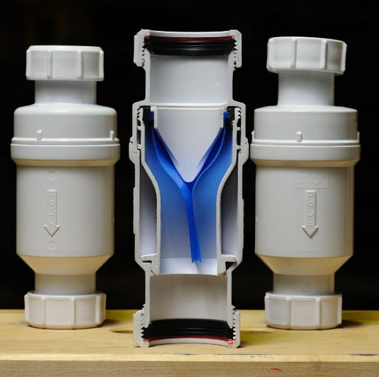 Сухой сифон McAlpine MacValve 50x50 мм, гайка-гайка, в блистере (арт. MRNRV50C)