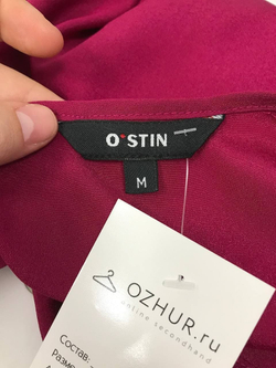 Блузка Ostin яркого цвета 44/46 размер