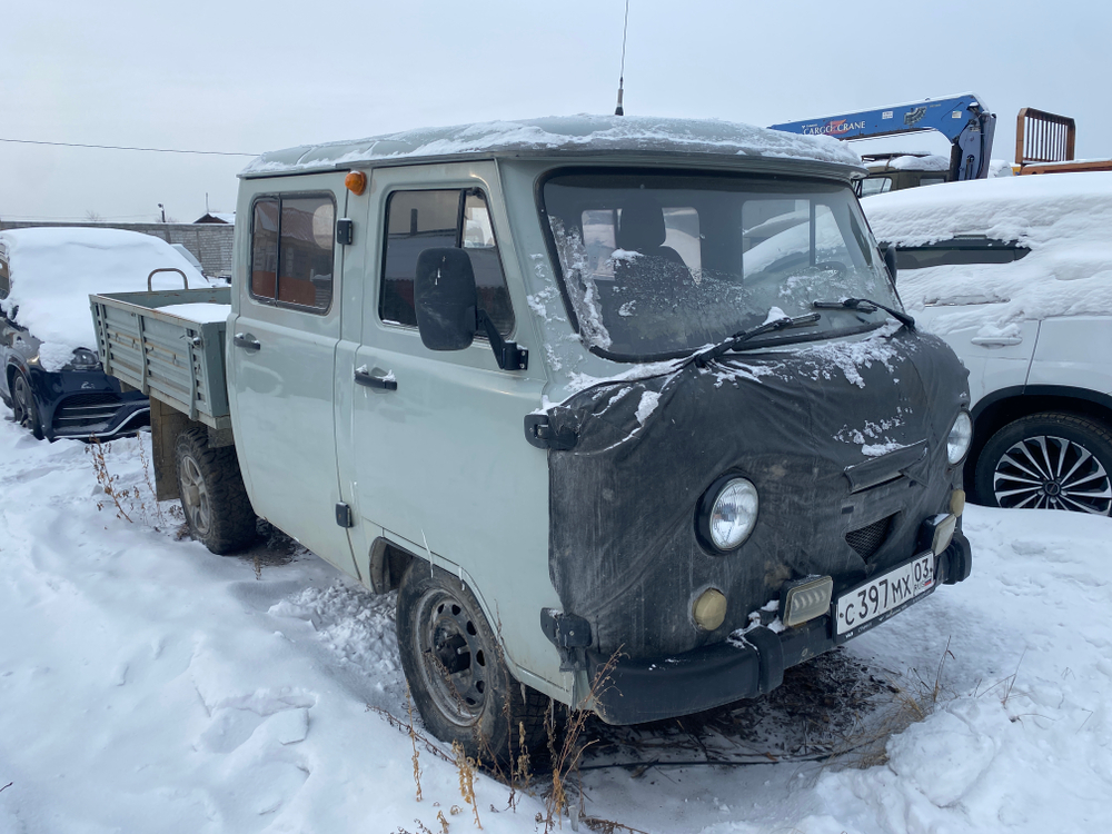 UAZ 3909* Грузопассажирский 390945 (Тент, 4+1 мест, без ABS, Бензиновый, 2,7 л, 112 л.с.)