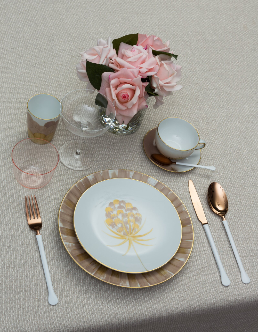 Набор столовых приборов 24 предмета Herdmar Kiev White Copper 54 белый с медным