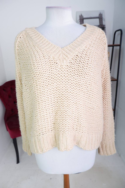 Свитер Mango свободного кроя, маркировка S, визуально на 44 размер