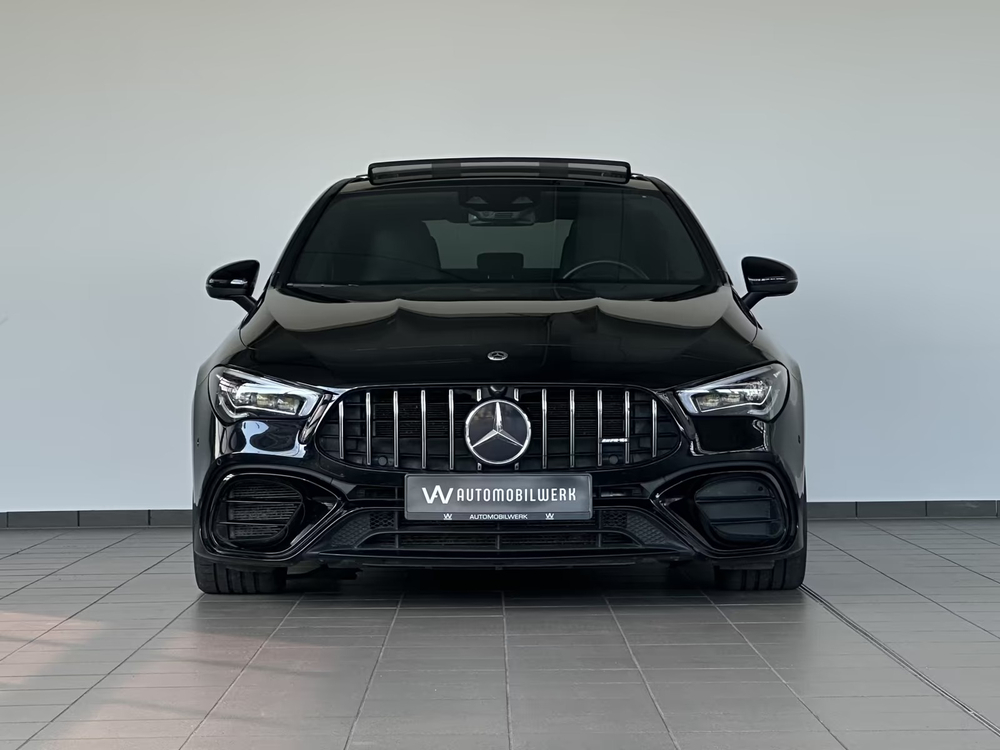 Mercedes-Benz CLA 45 AMG