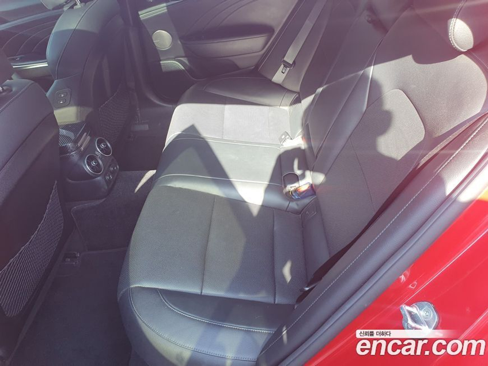 Kia Stinger Meister 2.5 AWD Platinum (08.2021)
