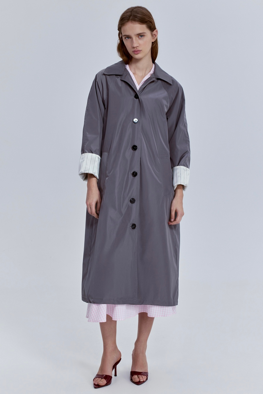 Плащ из нейлона