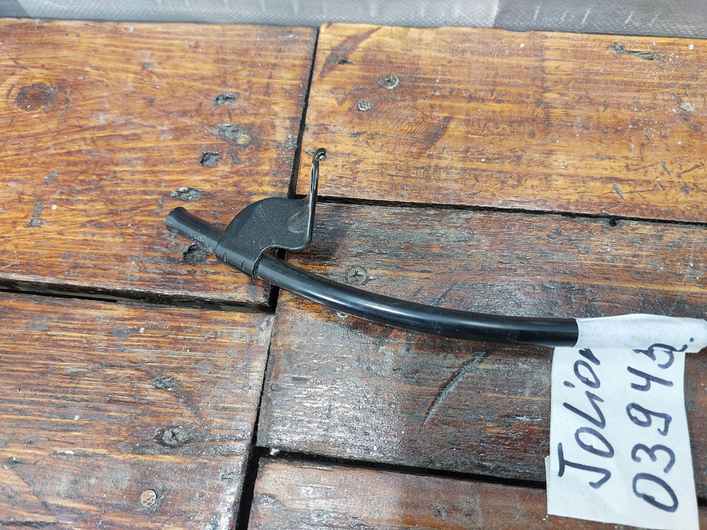 Направляющая масляного щупа Haval Jolion 21-нв Б/У Оригинал 1002600XEG08B